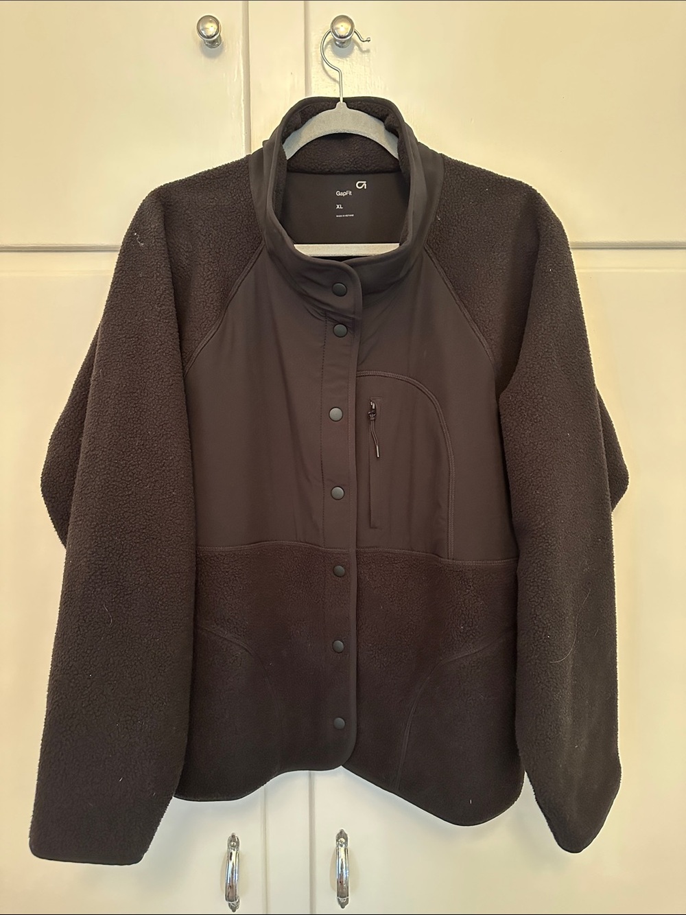 LIKE NEW Gap Fit Fleece Athletic Snap Jacket
